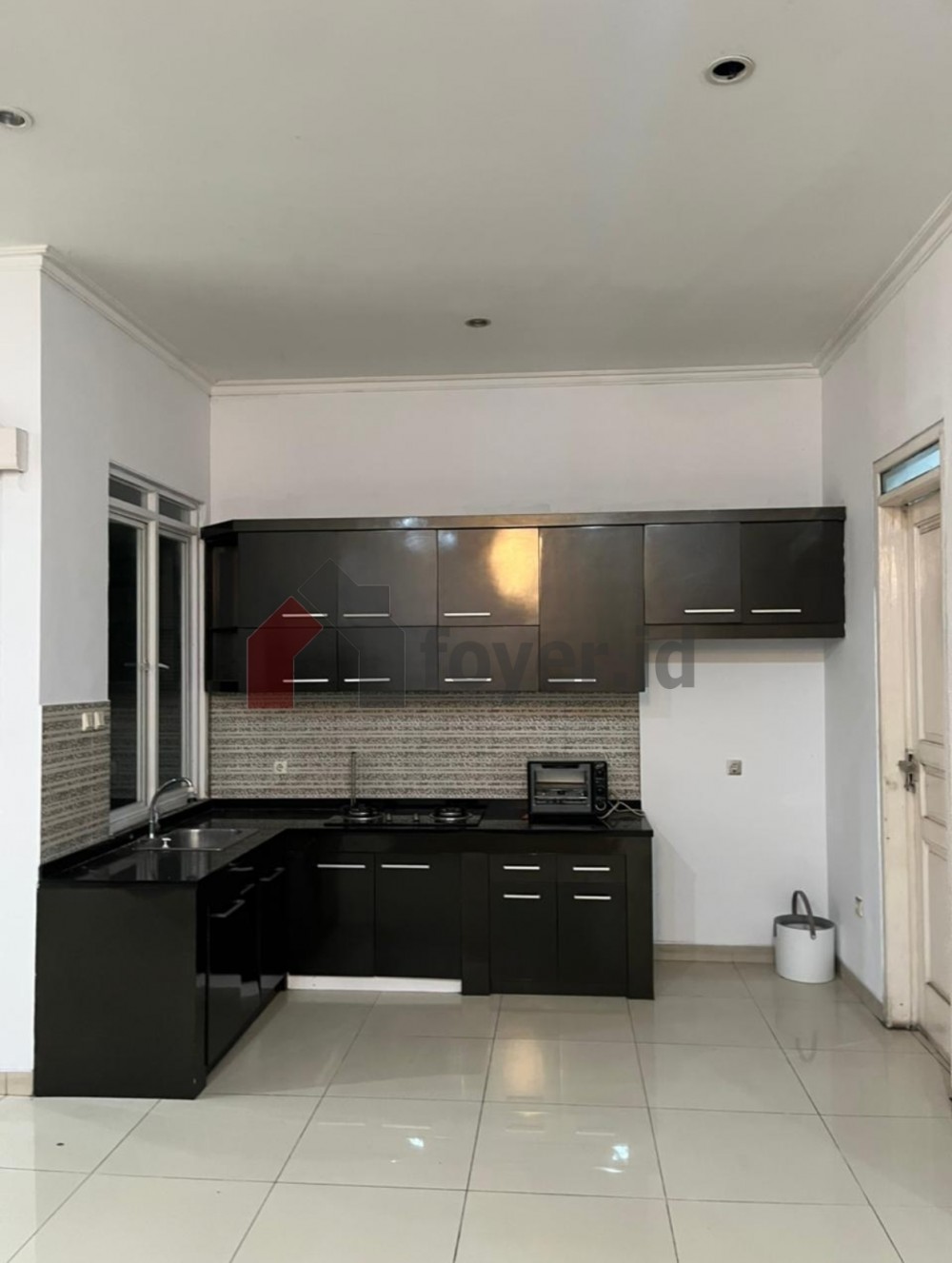 Listing photos