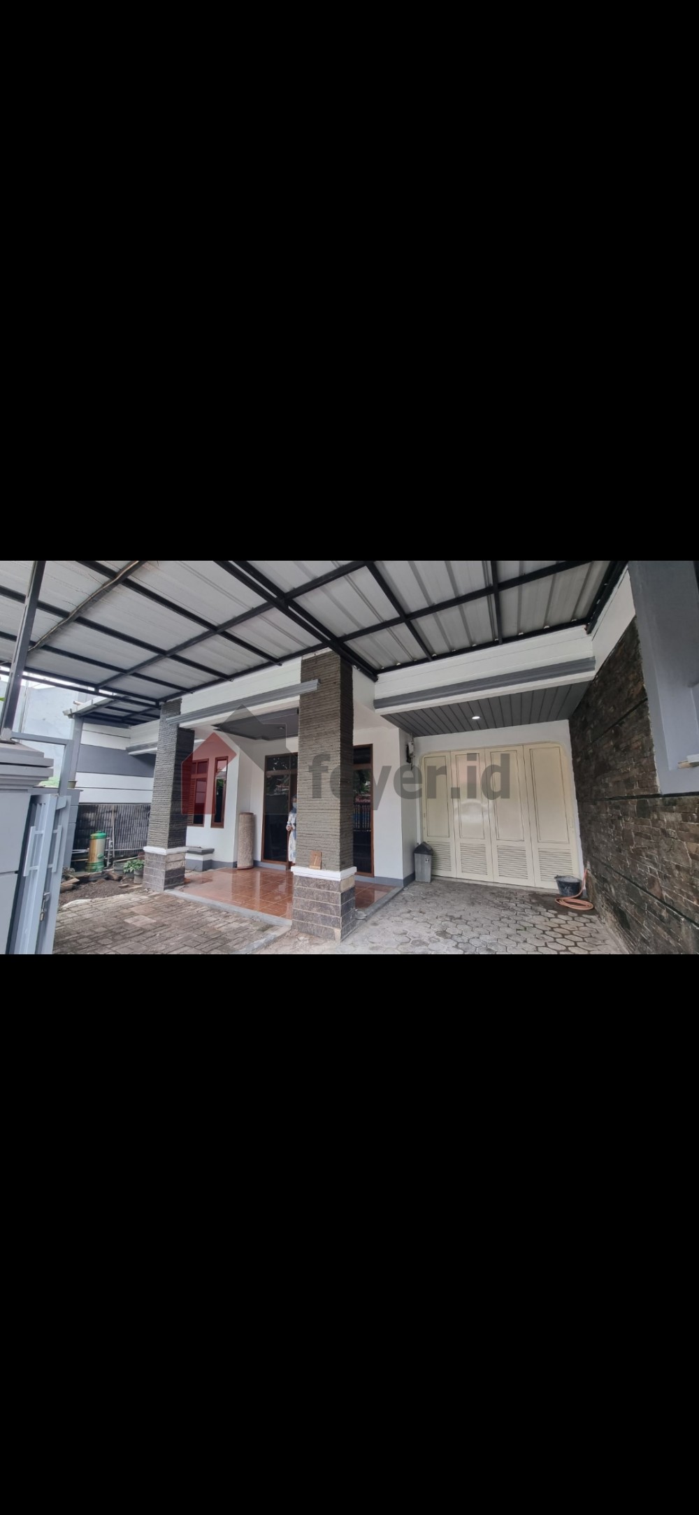 Listing photos