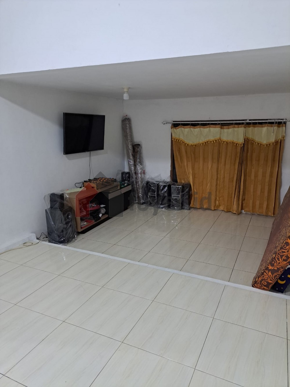 Listing photos