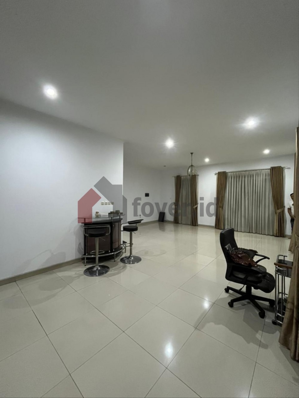 Listing photos