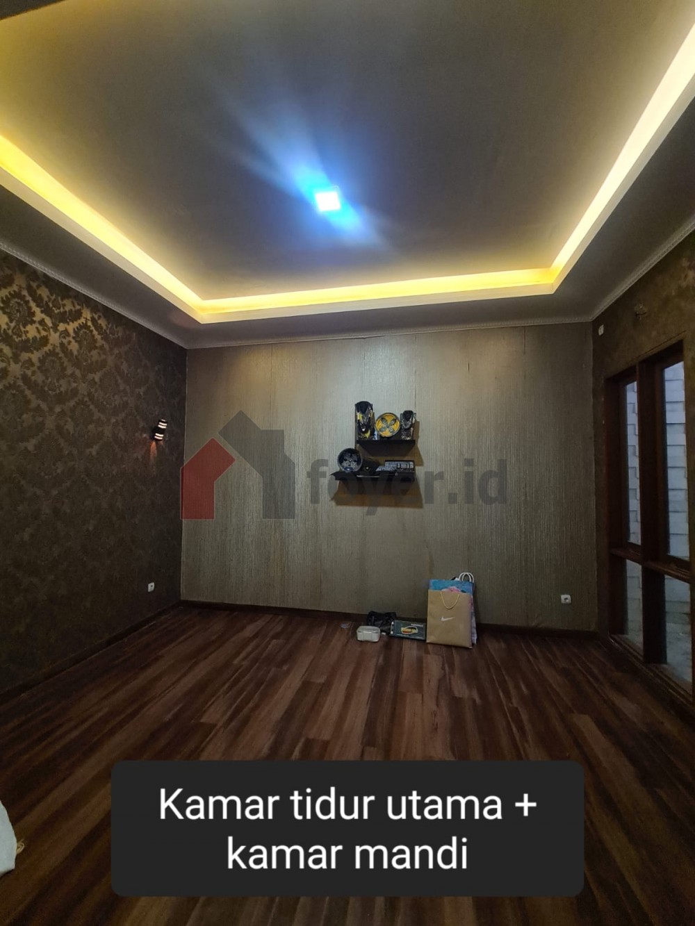Listing photos