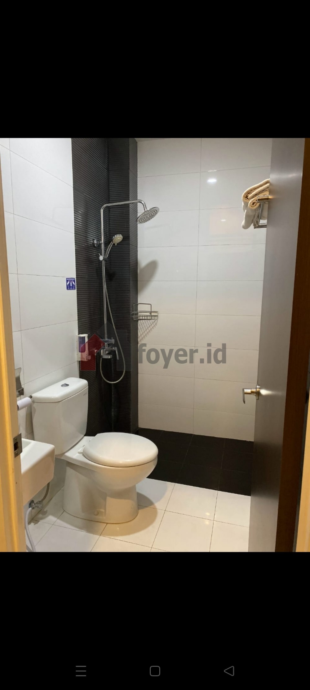 Listing photos