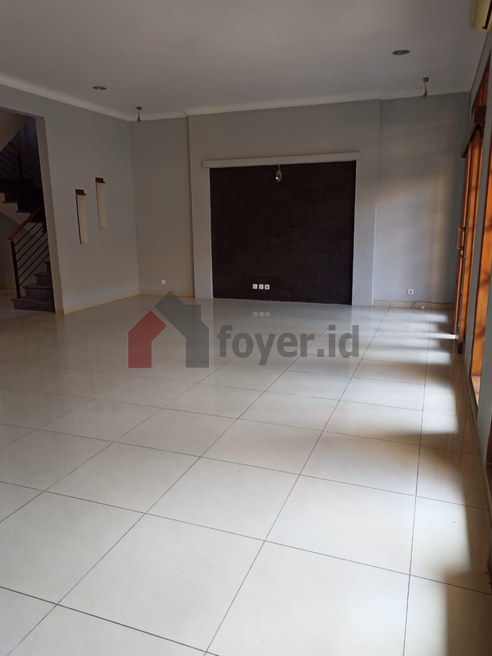 Listing photos