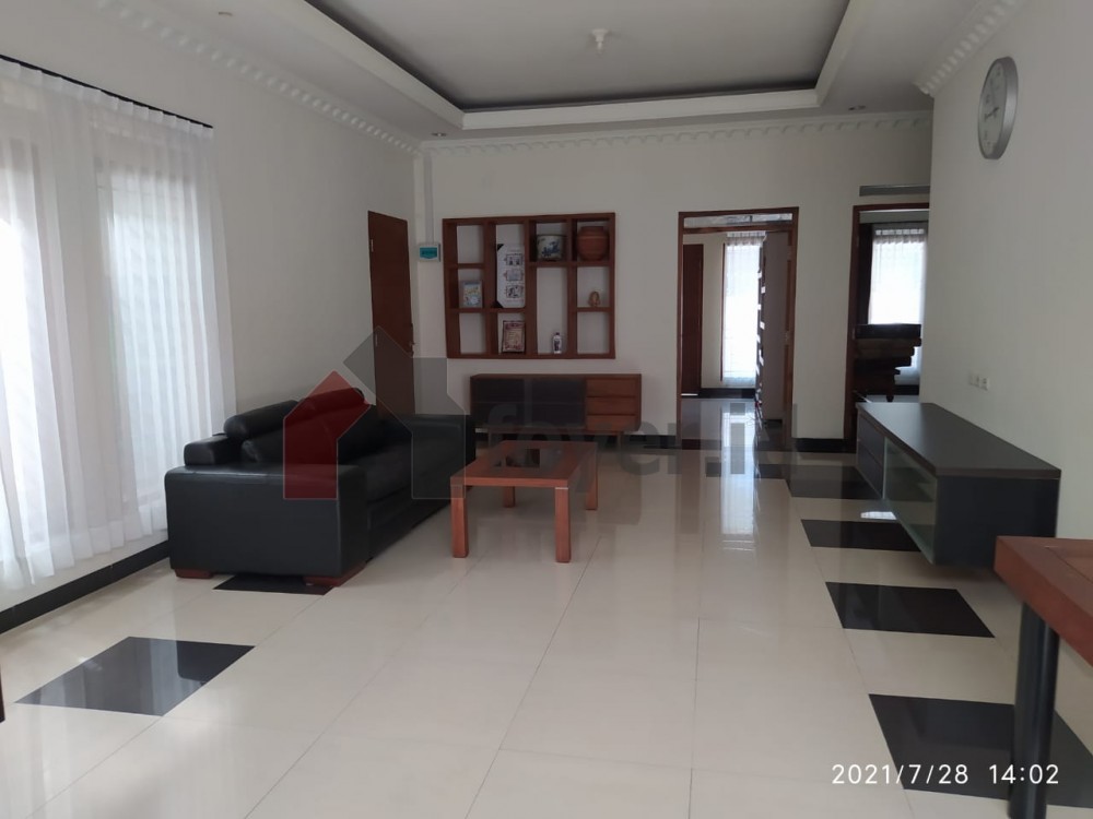 Listing photos